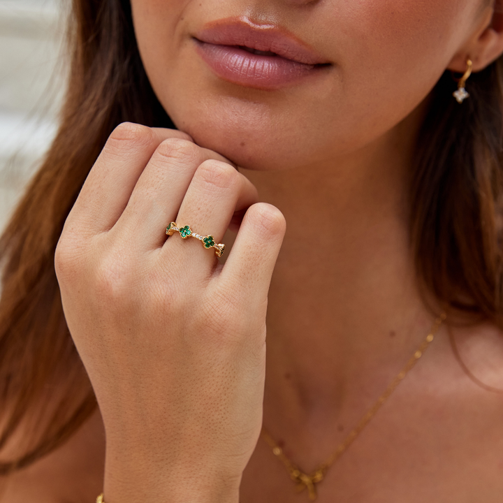 Marisol - Clover-Shaped Crystal Ring