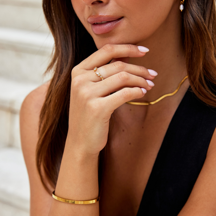 Noelia - Golden Crystal Glass Ring