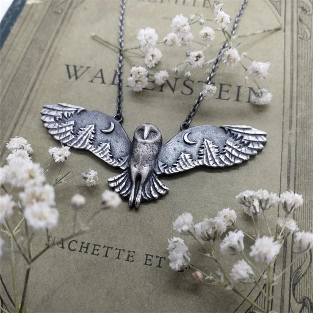Retro Owl Moon Pendant Necklace