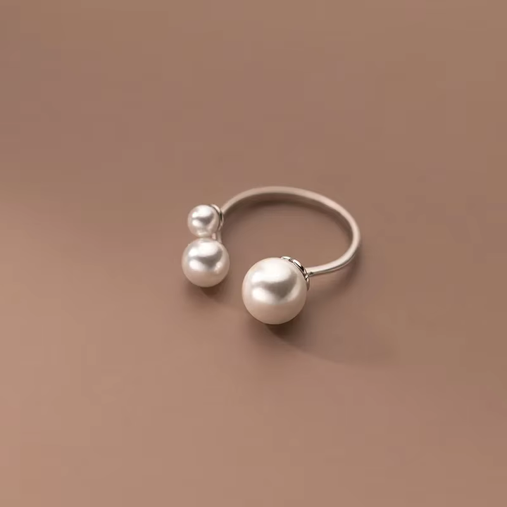 Adjustable Ring with Freshwater Pearls