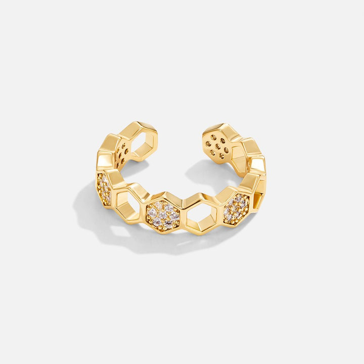 Cinthia - Elegant Gold and Crystal Ring