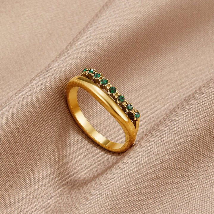 Carmen - Emerald Green Layered Ring