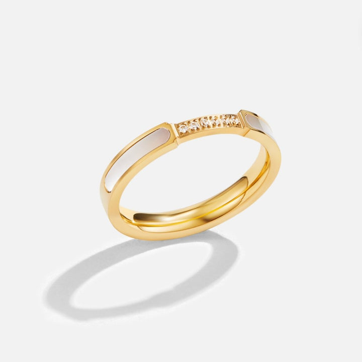 Bibiana - Ring Adorned with Pearls and Crystals